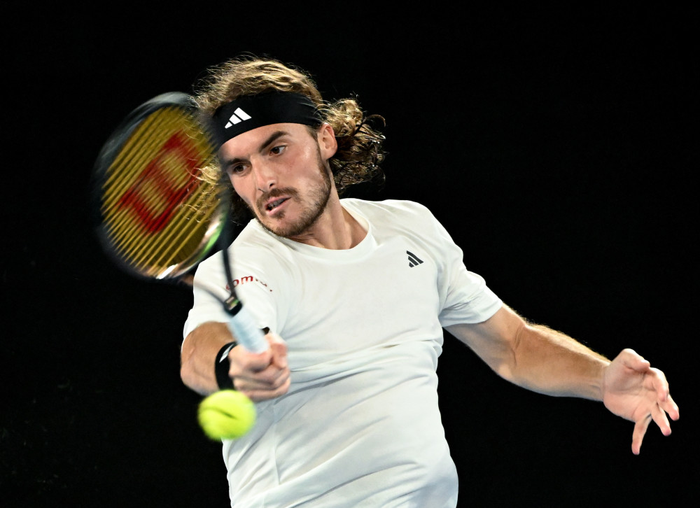 日本网球队轻取西班牙网球队，西西帕斯关键制胜