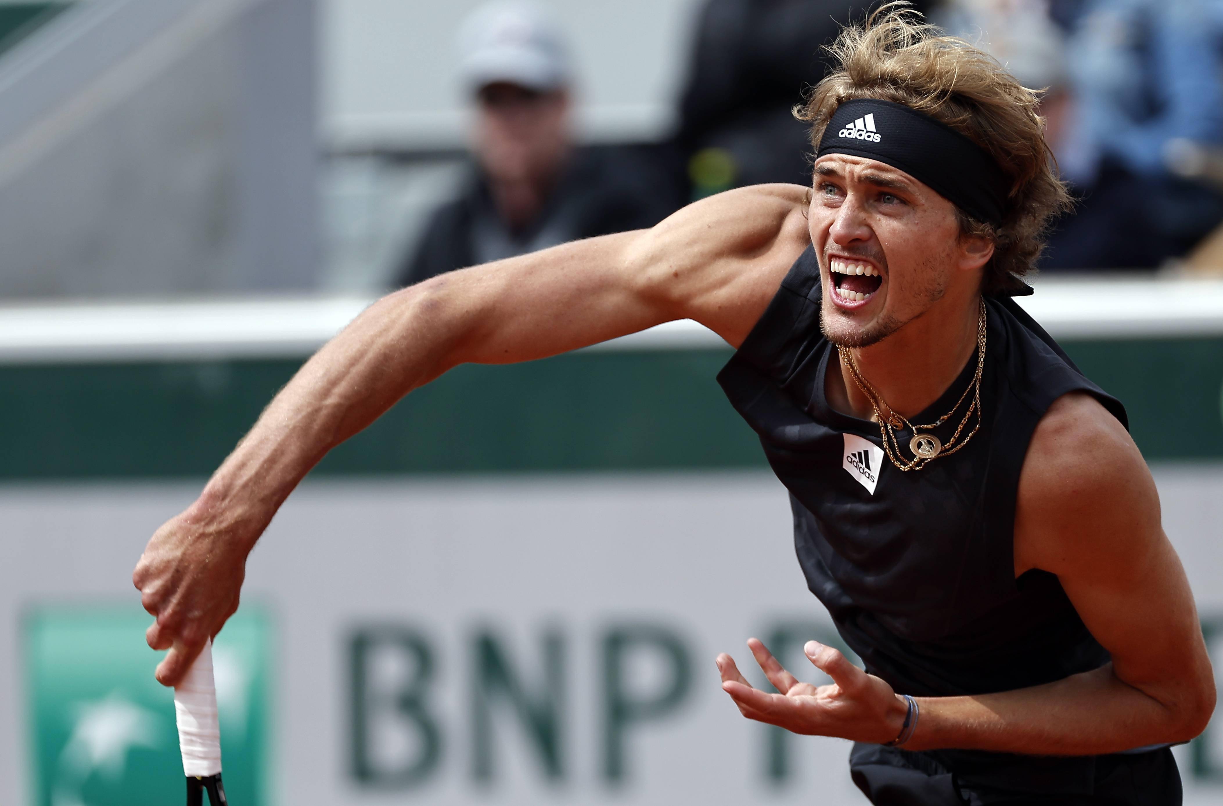 法国网球队鏖战世界网球队,兹维列夫绝境逆转的简单介绍 法国网球队鏖战世界网球队,兹维列夫绝境逆转的简单介绍