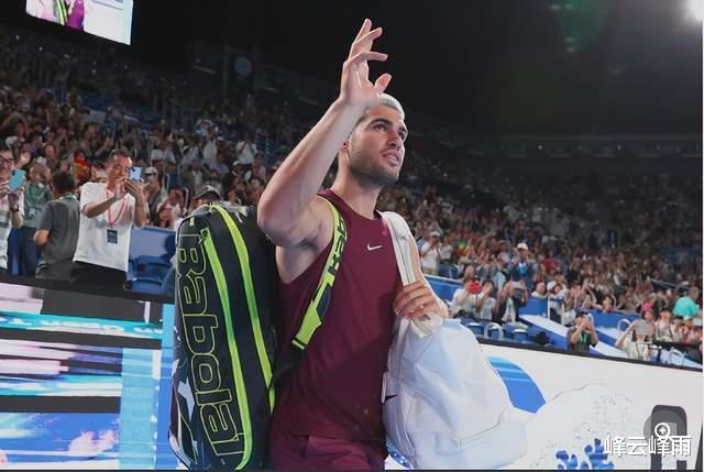 世界网球队血洗日本网球队，阿尔卡拉斯爆发神勇