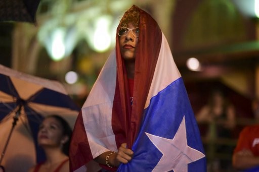 一场经典之战！棒球点燃球迷热情