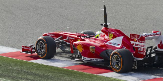 关于梅赛德斯轻取威廉姆斯，塞恩斯惊艳四座的信息