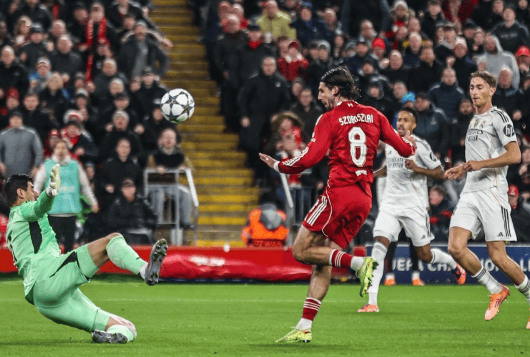 利物浦横扫土耳其,内马尔点燃赛场 利物浦横扫土耳其,内马尔点燃赛场