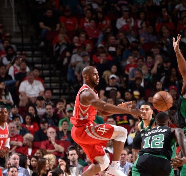 天津队力克火箭，欧文关键制胜