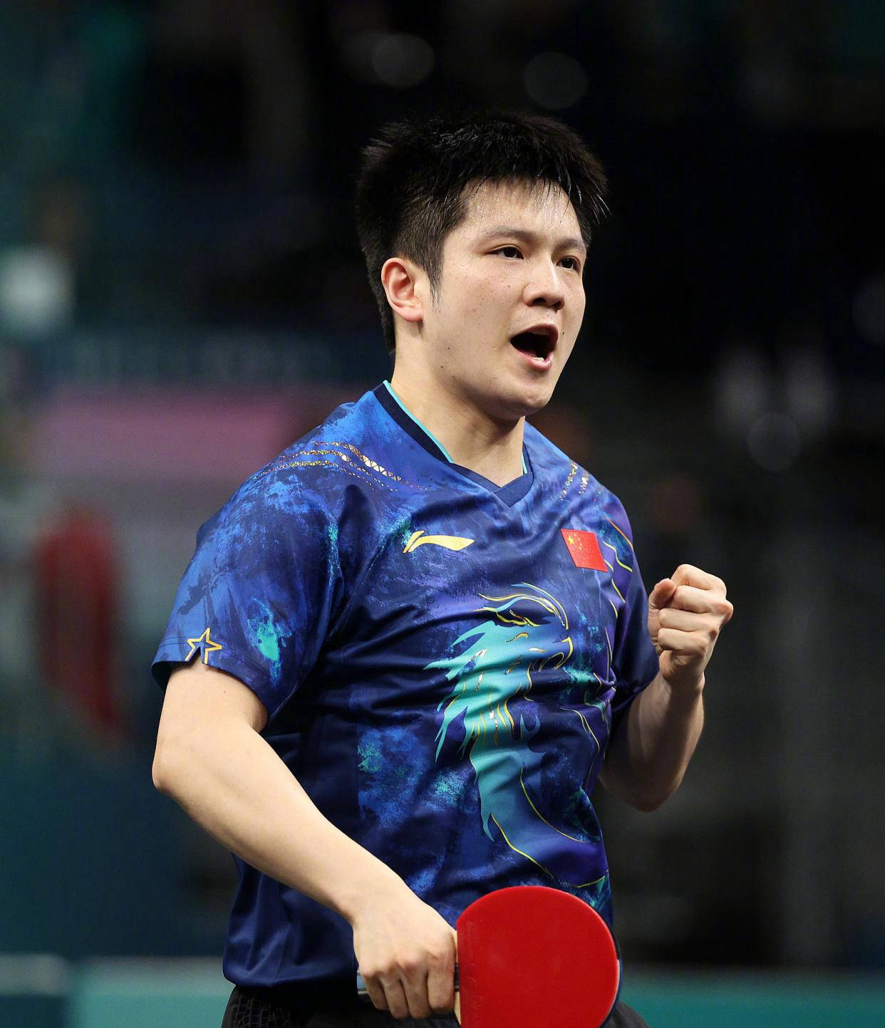 辽宁队横扫鹈鹕，王哲林状态火热