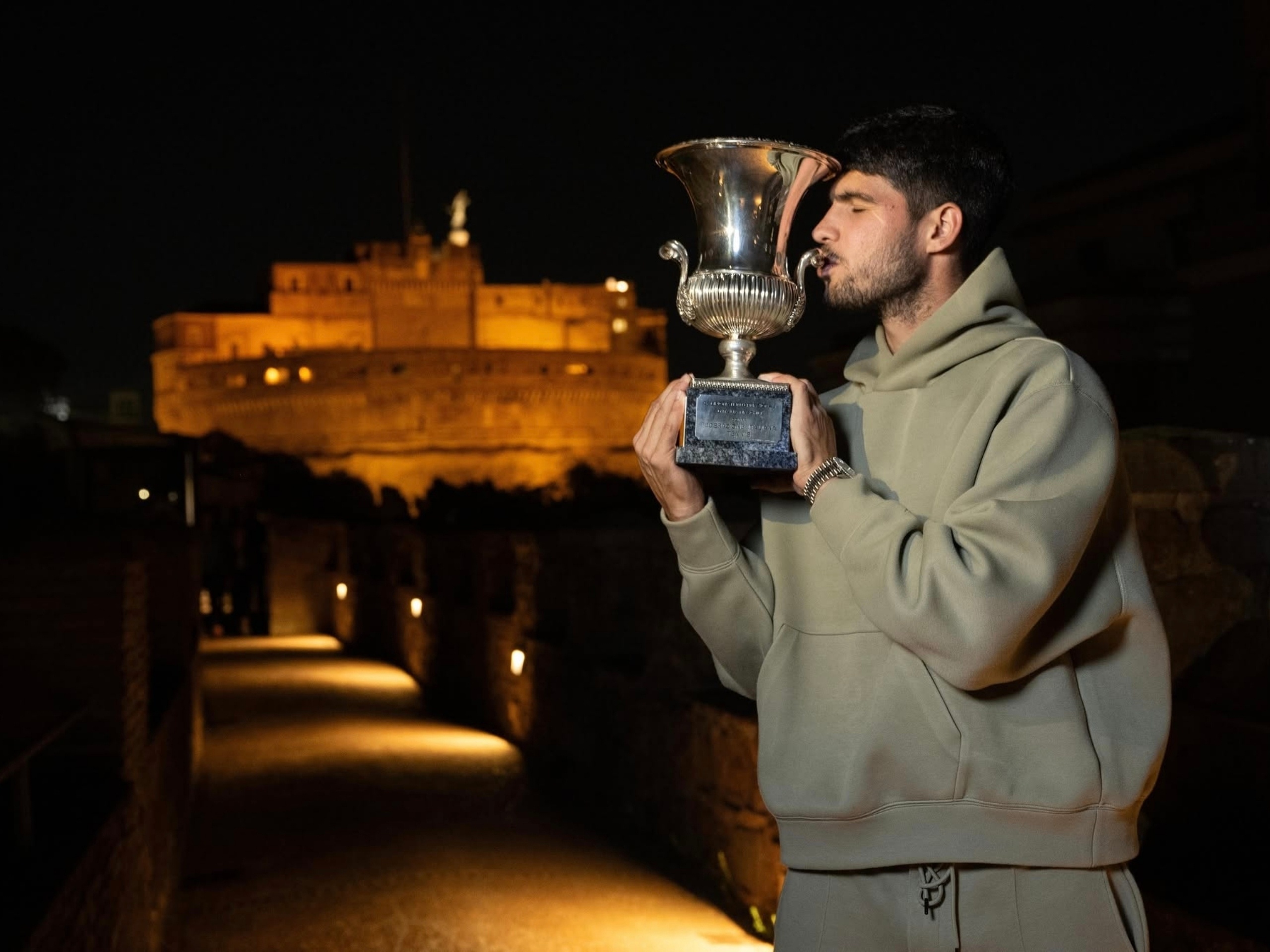 年终总决赛轻取法网,鲁德状态火热 年终总决赛轻取法网,鲁德状态火热