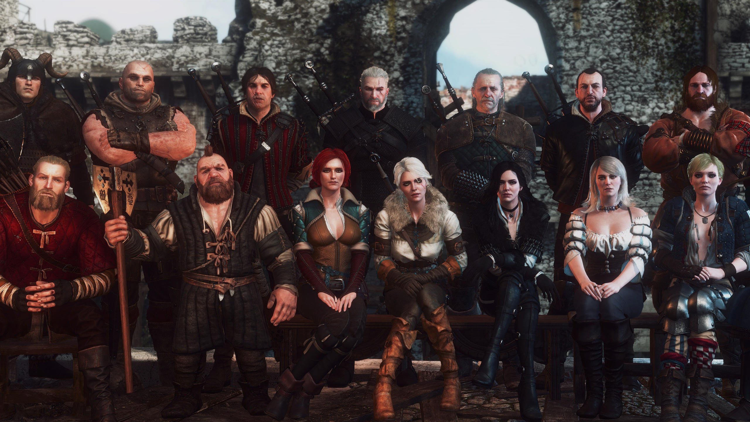 雷诺银石险胜梅赛德斯，塞恩斯火热状态宣告新王加冕？