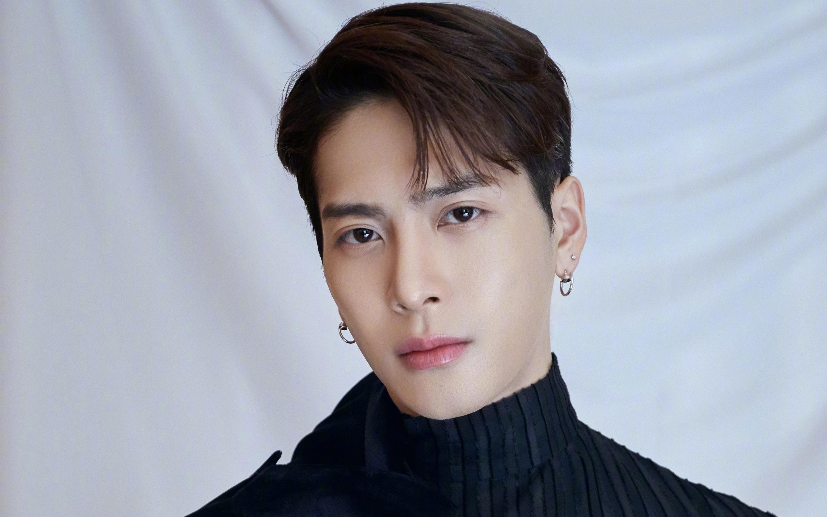 孤胆与群雄，紫电青霜出鞘夜