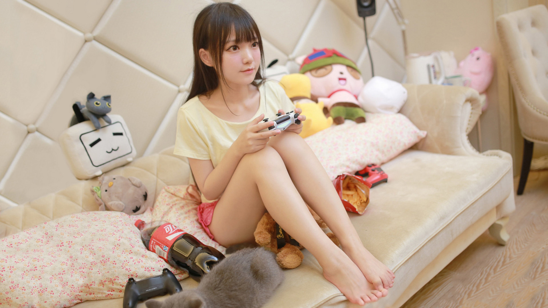 东方与西方的绿茵对话，里昂连续得分压制埃及，戈麦斯唯一性闪光